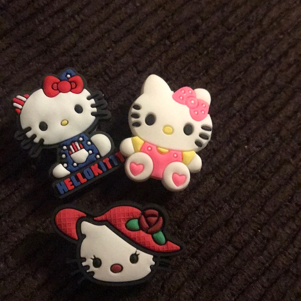 Croc charms